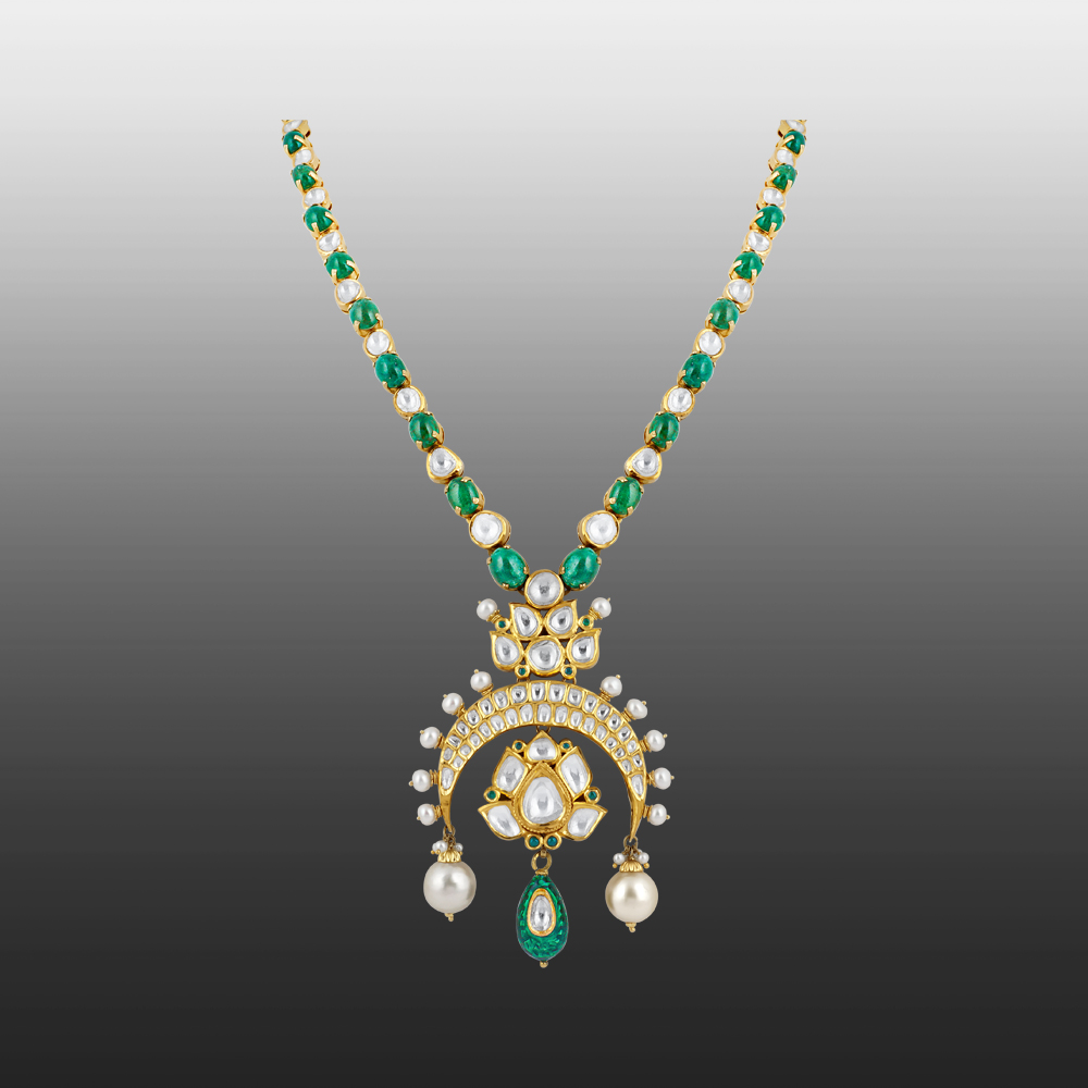 Inverted Chand Polki Necklace with Emeralds and Pearls